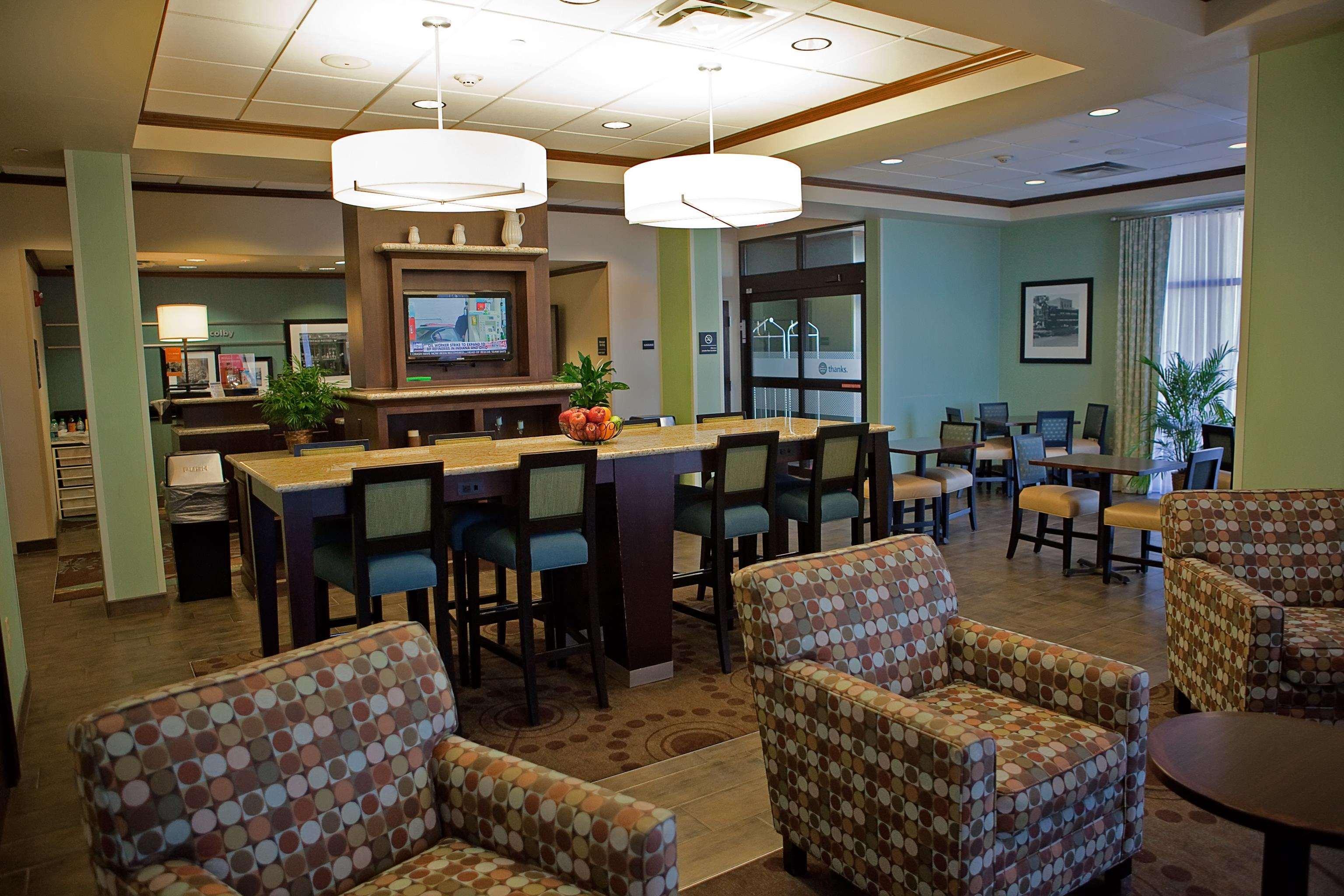 Hampton Inn Colby Luaran gambar